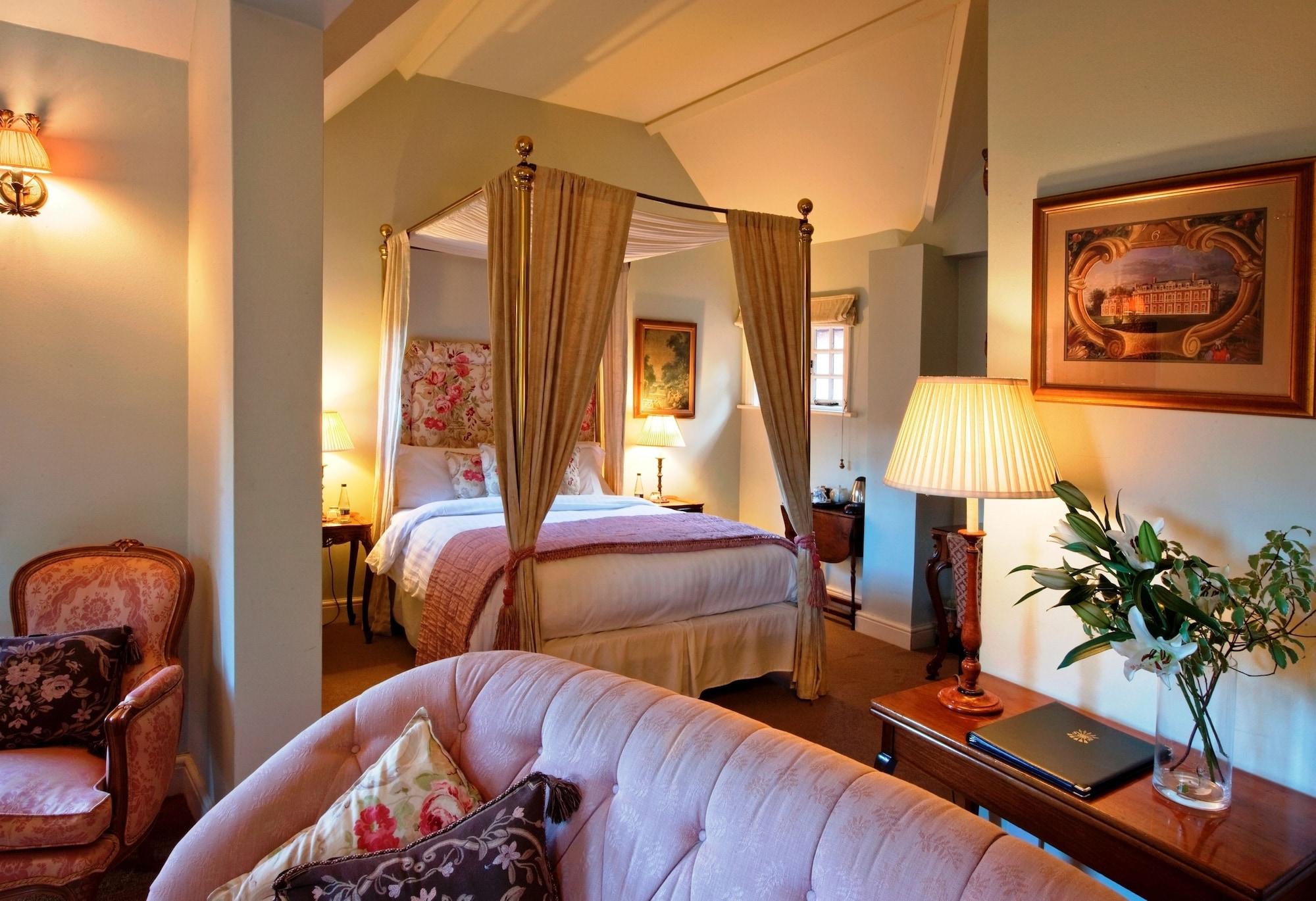 The Five Arrows Hotel Waddesdon Exteriör bild