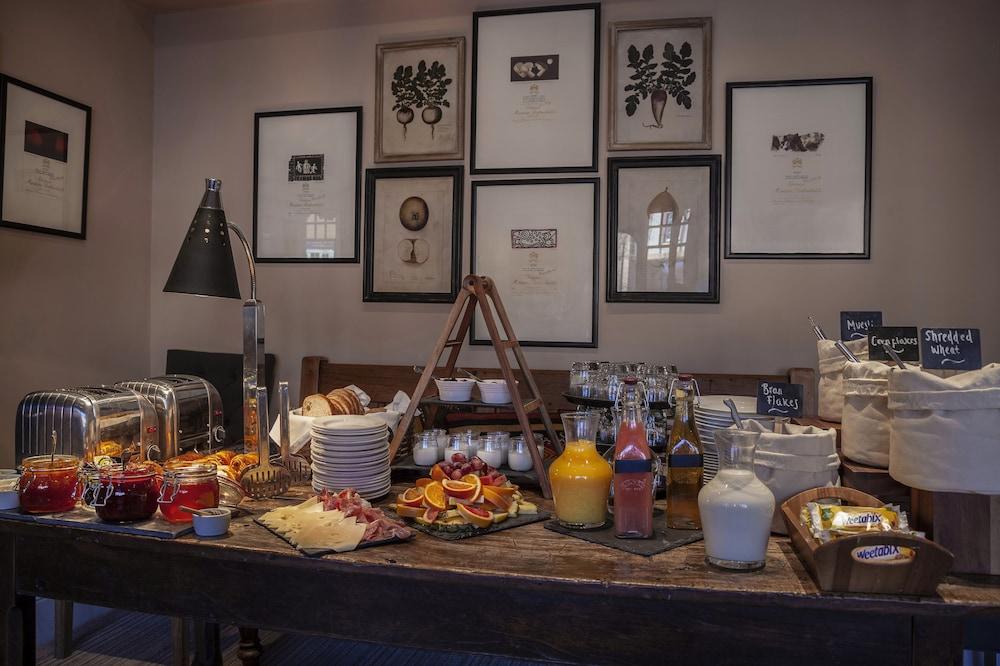 The Five Arrows Hotel Waddesdon Exteriör bild