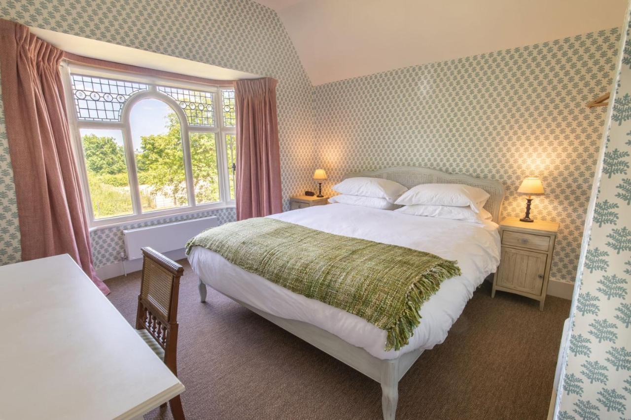 The Five Arrows Hotel Waddesdon Exteriör bild