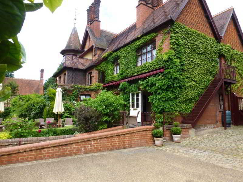 The Five Arrows Hotel Waddesdon Exteriör bild
