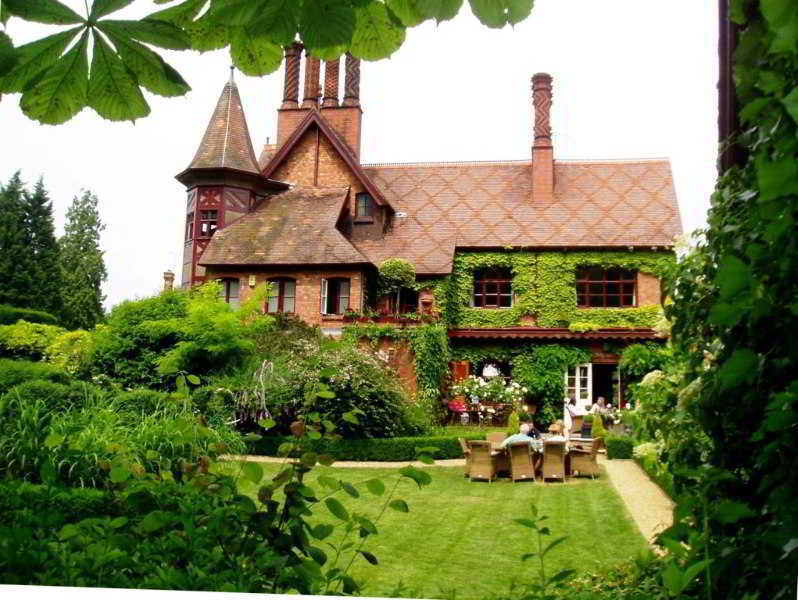 The Five Arrows Hotel Waddesdon Exteriör bild
