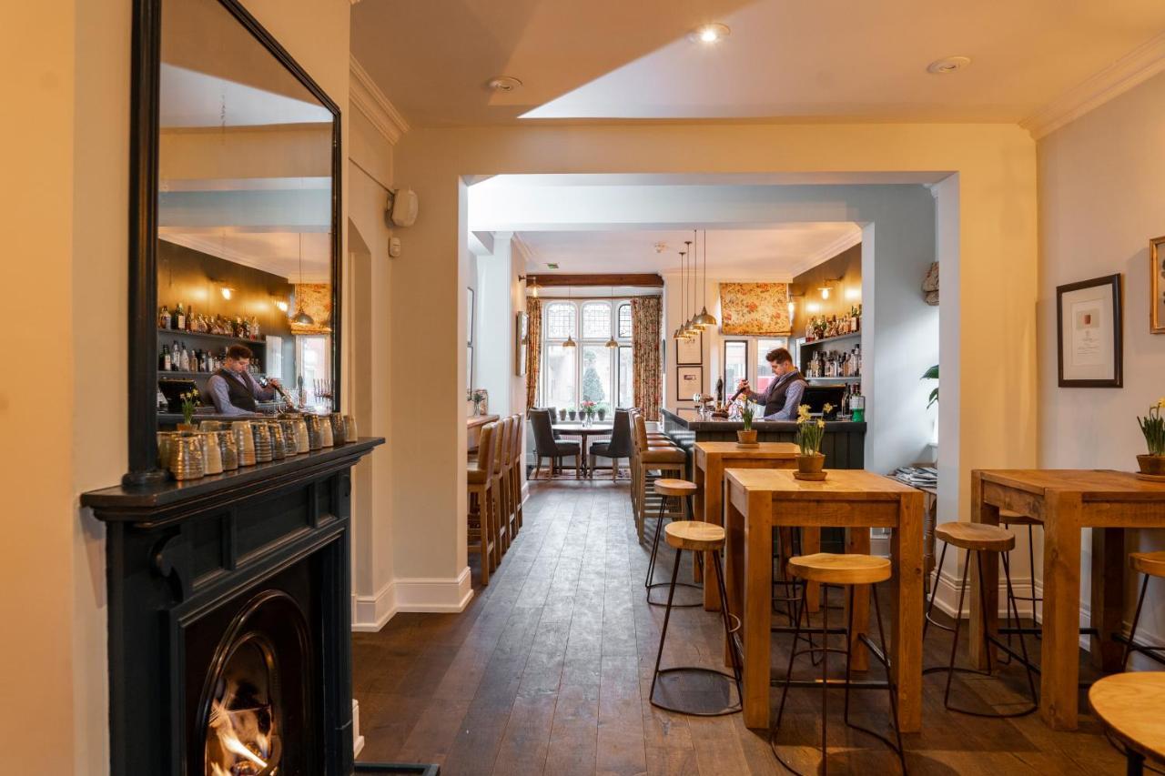 The Five Arrows Hotel Waddesdon Exteriör bild