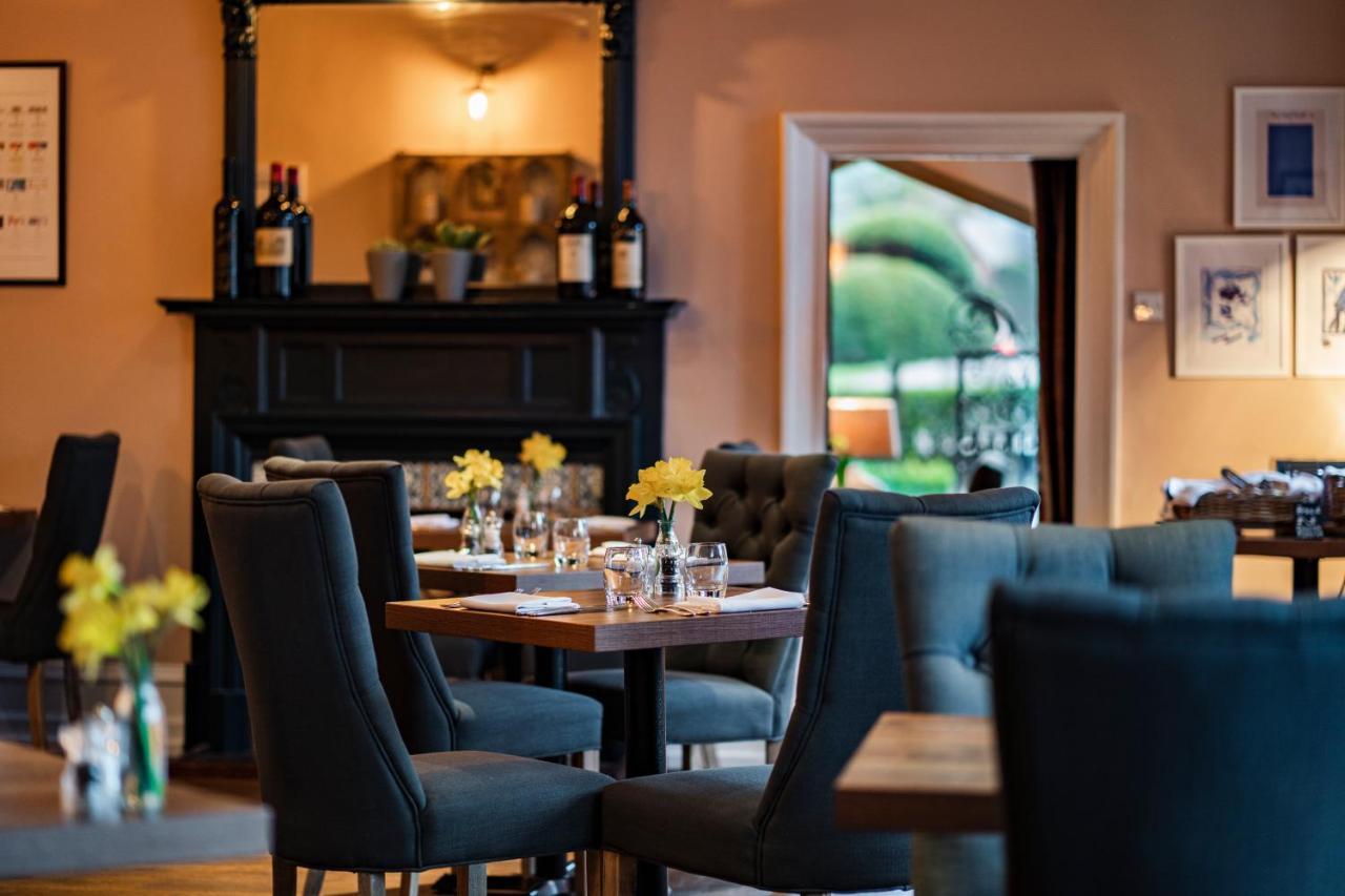 The Five Arrows Hotel Waddesdon Exteriör bild